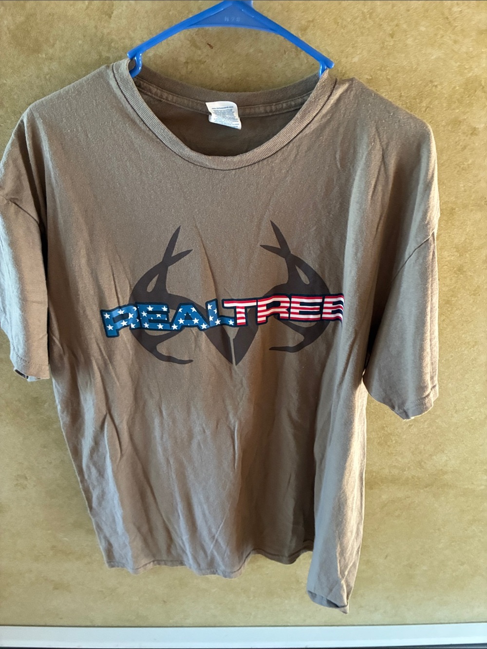 Realtree Brown Short Sleeve Tee with American Flag Logo